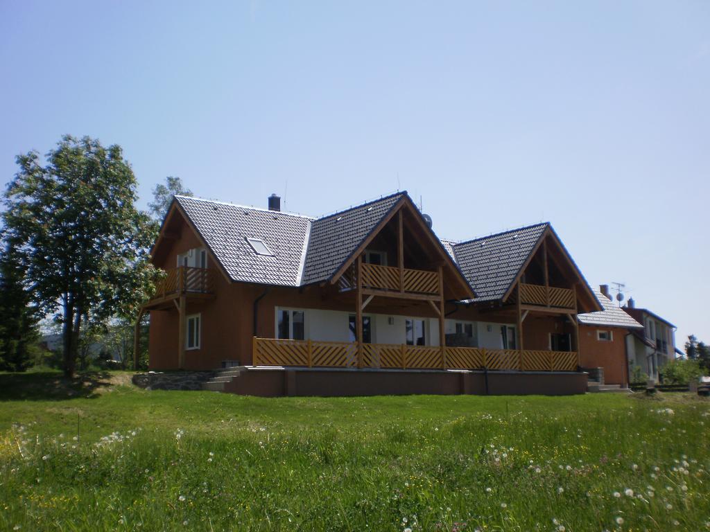 Apartmány Eva Frymburk Esterno foto